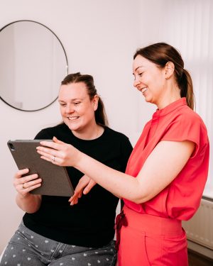 Dr Rachel – the woman behind the needle