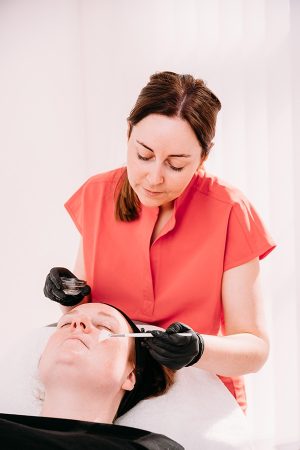 Dr Rachel - The science of under-eye rejuvenation