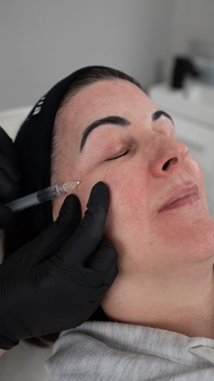Dr Rachel - The science of under-eye rejuvenation